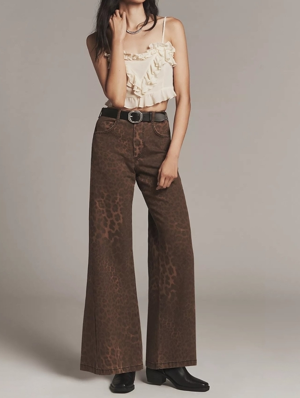 NWT The Adi Leopard Mid-Rise Flare Jeans by Pilcro, Animal Print, Size 23 Tall - Picture 3 of 14